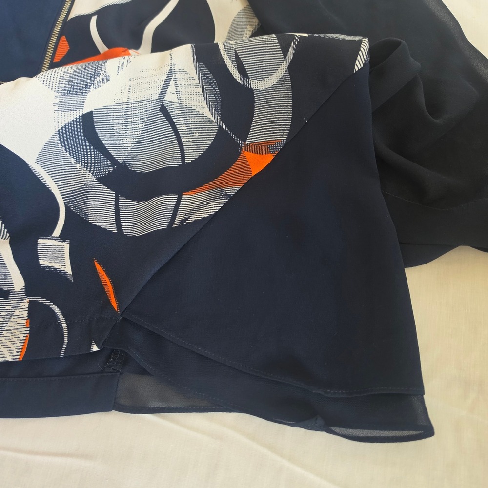 Chicos Navy Abstract Print Asymmetric Zip Blouse Sheer Sleeve size 2 - Picture 8 of 16